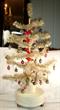 Thorens Vintage Christmas tree with decorations - Music box